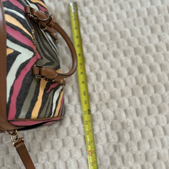 NWOT Michael Kors Zebra Large Satchel - Picture 15 of 15